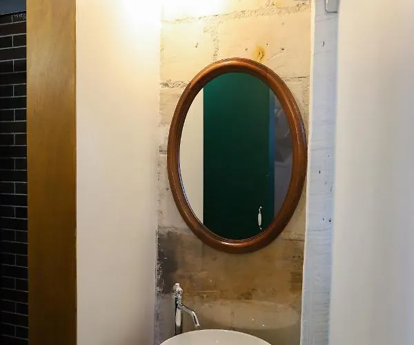 La Taniere Du Sorcier Saumur